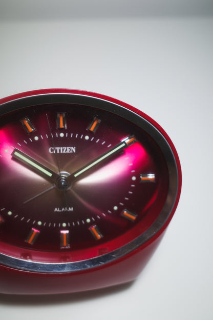 CITIZEN 日本製紅銀雙色漸變太空發條鬧鐘（免電）
