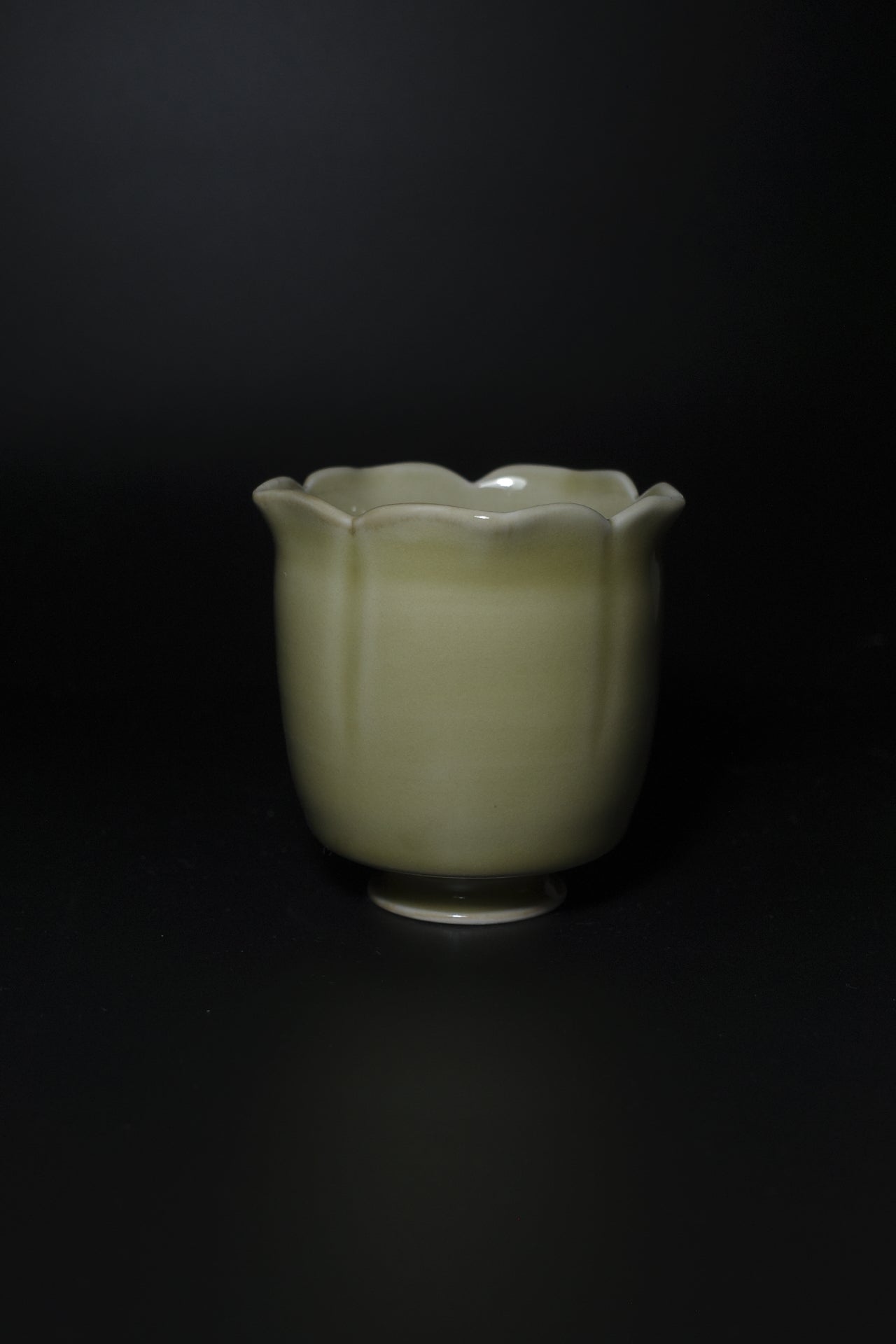 《日常器皿》青瓷器