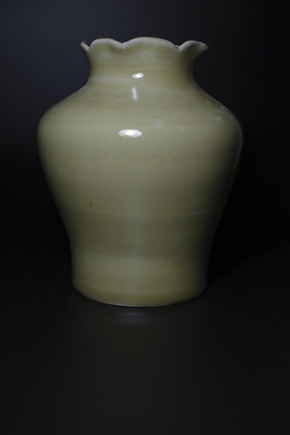 《日常器皿》青瓷器